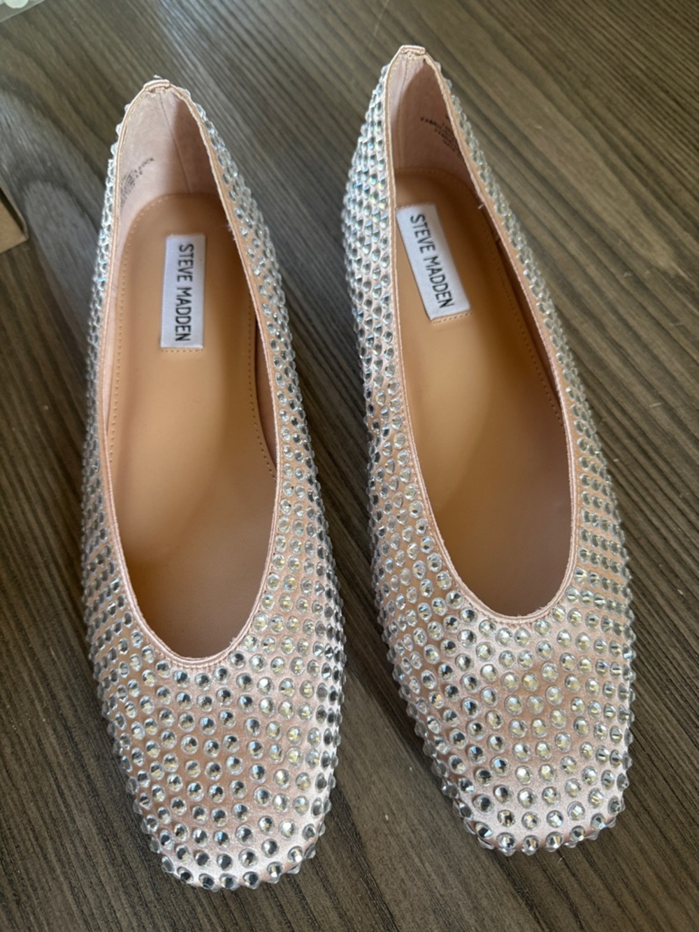 Brand new unworn Steve Madden Matias Nude Crystal-Studded Ballet Flat - Size 9